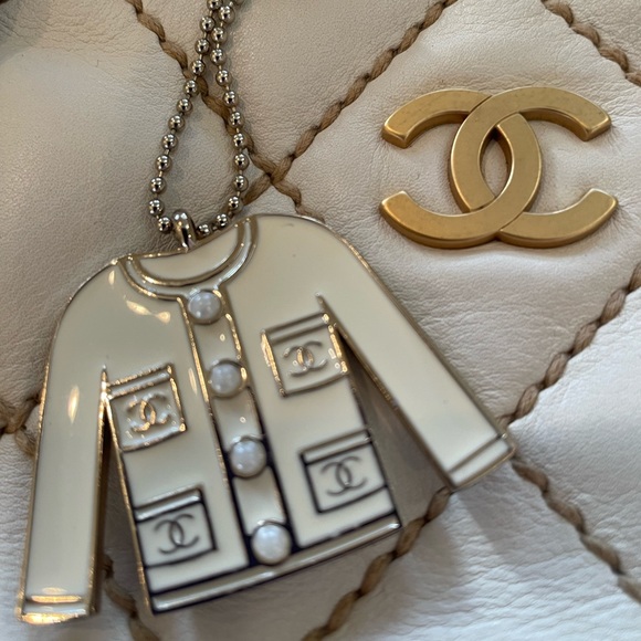 CHANEL Accessories - Authentic Chanel Classic Jacket & Pearls CC Logo Bag Charm